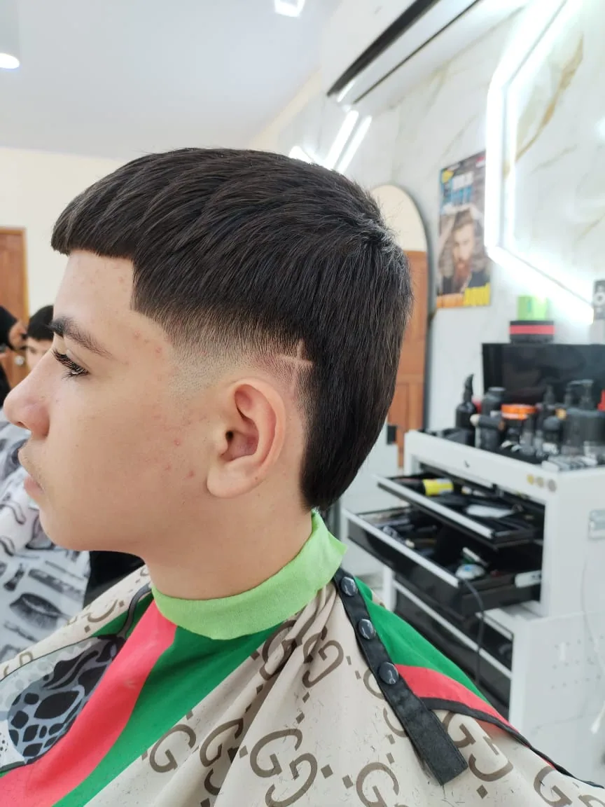 Trabajo de barbería realizado en The Barber Master, Huacas 17